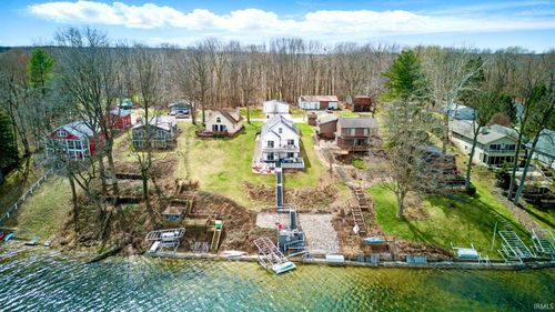 5575 S 930 E, Wolcottville, IN, 46795-9794 | Card Image