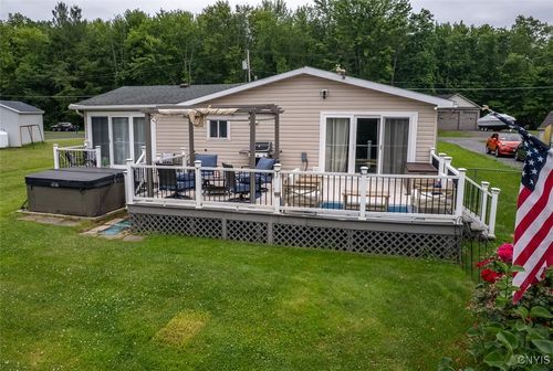 9715 Ethel Rd, Brewerton, NY, 13029-9753 | Card Image