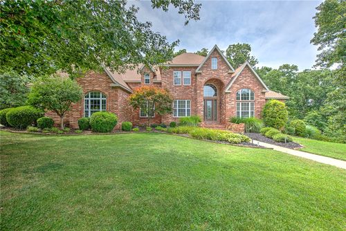 219 Ridgefield, Bentonville, AR, 72712-4096 | Card Image