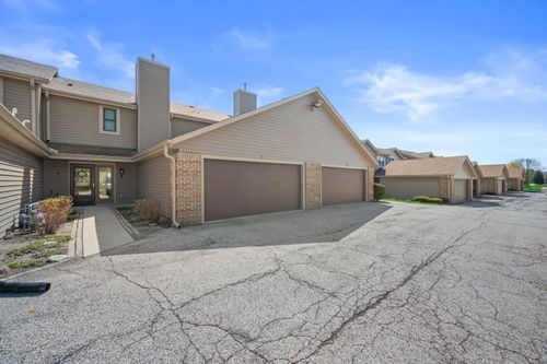 5521 Cambridge Ln, Mount Pleasant, WI, 53406-2884 | Card Image