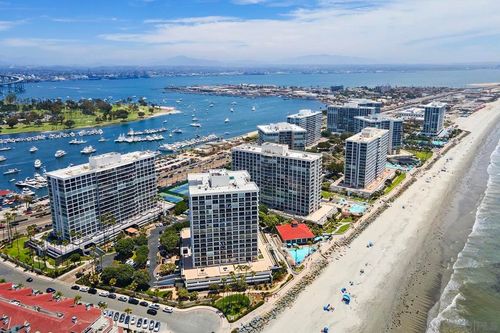 607-1720 Avenida Del Mundo, Coronado, CA, 92118-3041 | Card Image