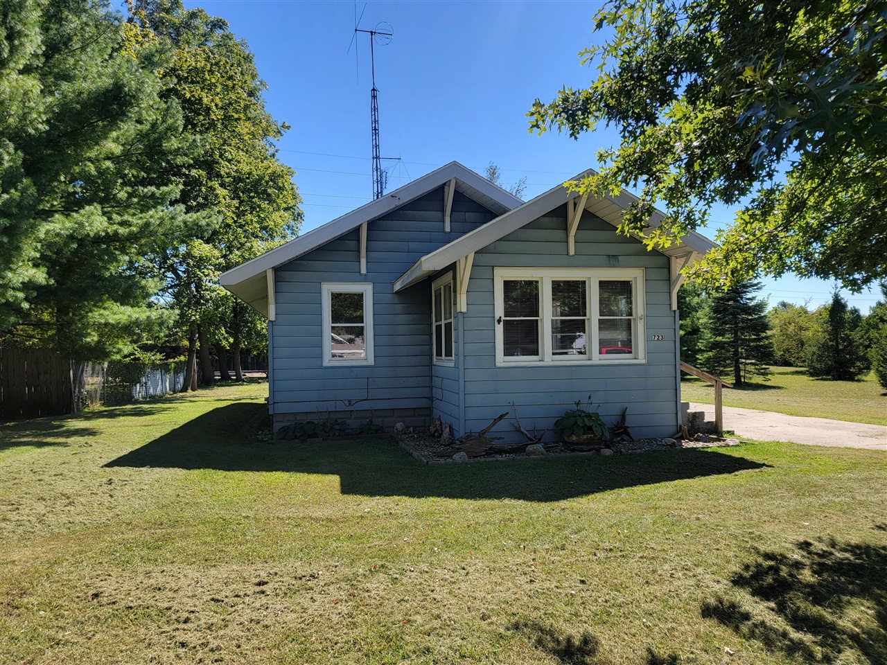 Main St, Sturgis, MI 49091