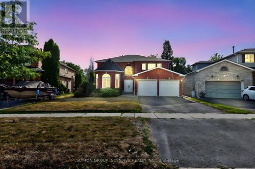 25 Brunton Crescent, Barrie (Painswick North), ON, L4N7H4 | Card Image