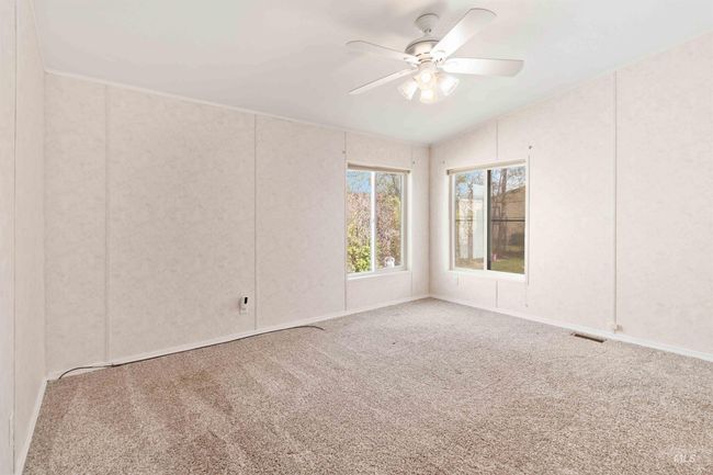 TRLR-57 - 9390 W Ustick Rd, Home with 3 bedrooms, 2 bathrooms and 2 parking in Boise ID | Image 12