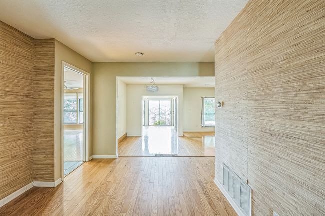 4315 Fairway Dr, House other with 2 bedrooms, 3 bathrooms and null parking in Granbury TX | Image 7