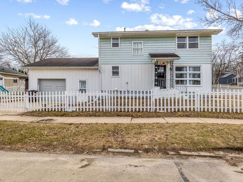 317 N Grove Ave, FREEPORT, IL, 61032-4041 | Card Image