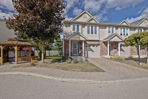 39-1625 Purser St, London, ON, N5V0A7 | Card Image