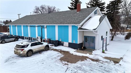 143 Aberdeen St, Elbow, SK, S0H1J0 | Card Image