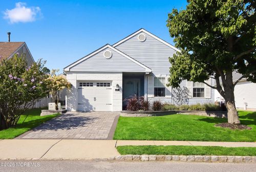 5 Cancun St, Toms River, NJ, 08757-6020 | Card Image