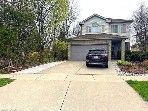 lower-2111 Countrystone Pl, Kitchener, ON, N2N3L7 | Card Image