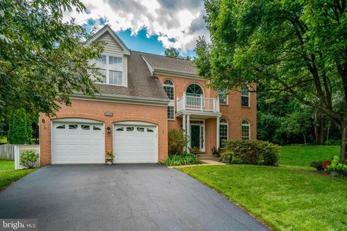 8929 Mountain Ash Dr, SPRINGFIELD, VA, 22153-2169 | Card Image