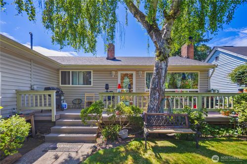 12421 2nd Avenue S, Seattle, WA, 98168 | Card Image