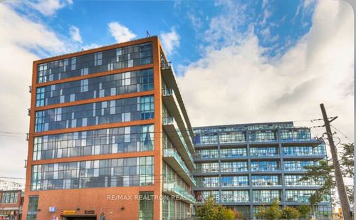 105-5 Hanna Ave, Toronto, ON, M6K0B3 | Card Image