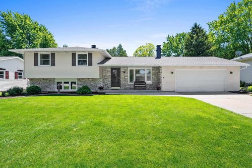 3464 Golf Drive, GREEN BAY, WI, 54311 | Card Image