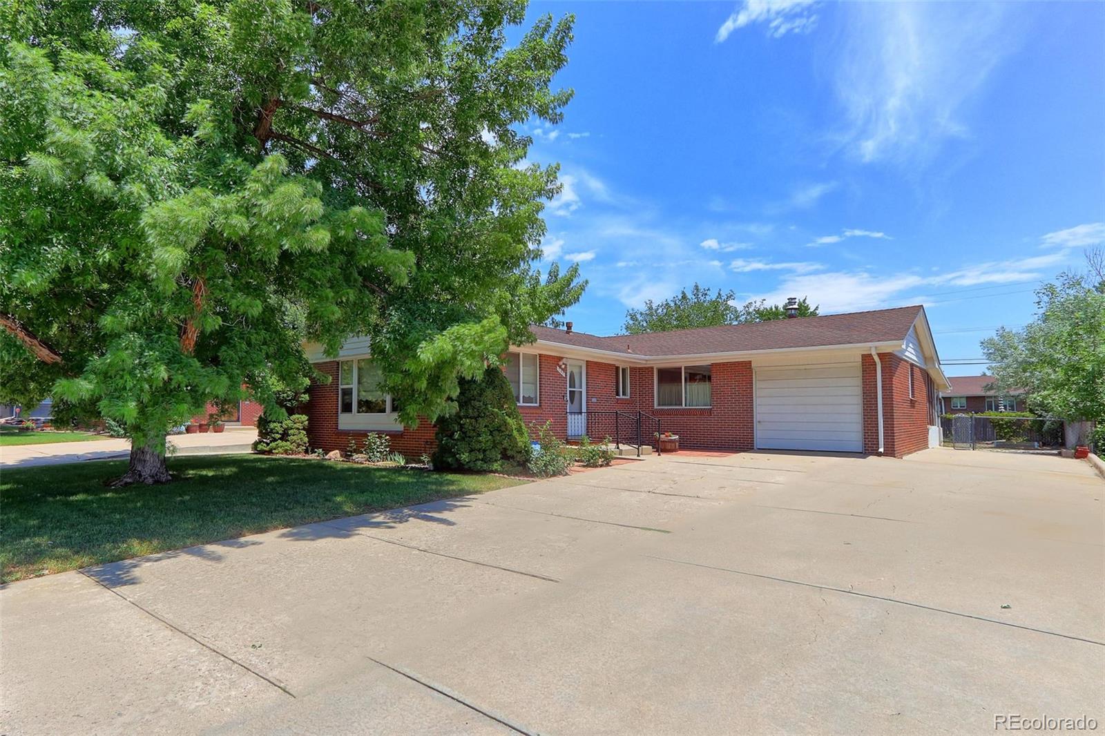 Marble St, Broomfield, CO 80020
