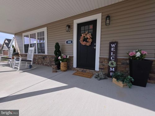 108 Bungalow Rd, ENOLA, PA, 17025-2312 | Card Image