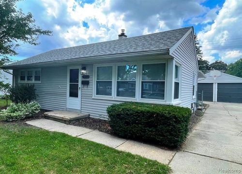 4609 Mankato Ave, Royal Oak, MI, 48073-1629 | Card Image