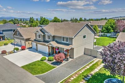 703 S Herrin Ln, Home with 5 bedrooms, 3 bathrooms and null parking in Spokane Valley WA | Image 2