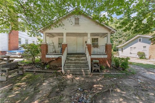 917 Rosewood Pl, High Point, NC, 27262-3339 | Card Image