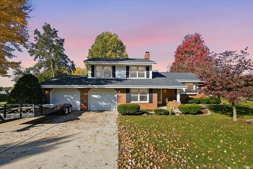 57655 County Road 18, Goshen, IN, 46528-7054 | Card Image