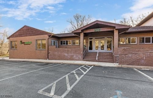 206 Macopin Rd, Bloomingdale, NJ, 07403-1001 | Card Image