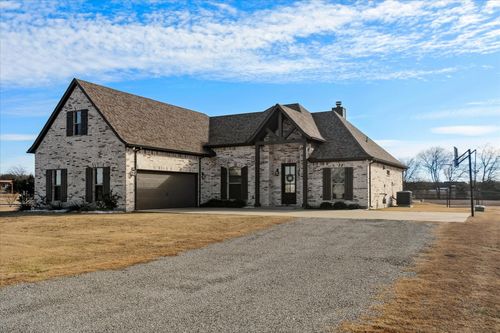 920 Cheyenne Trl, Trenton, TX, 75490-7314 | Card Image