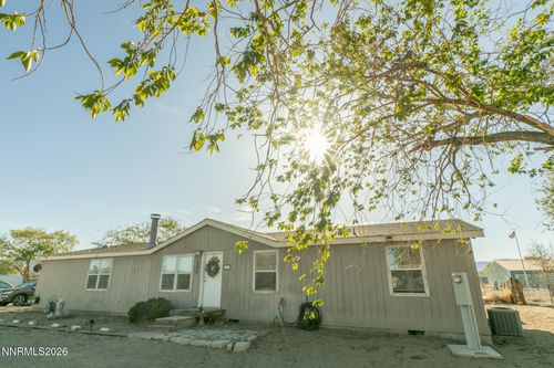 155 King Ct, Fernley, NV, 89408-7608 | Card Image