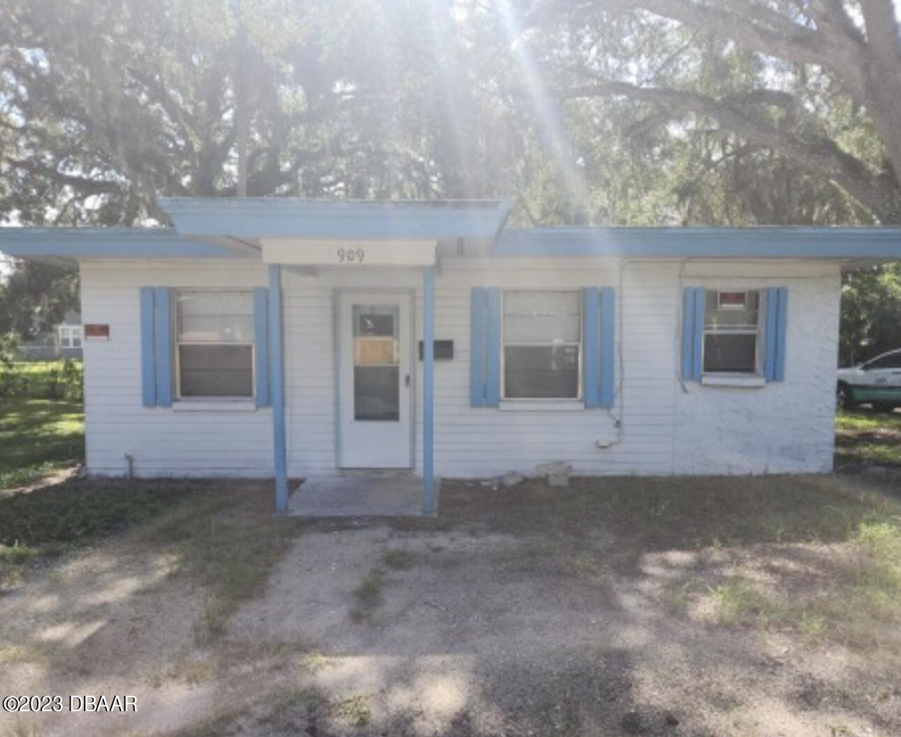 Winchester St, Daytona Beach, FL 32114