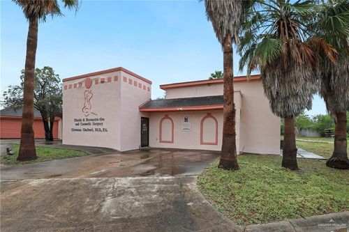 1649 Sam Houston Dr, Harlingen, TX, 78550-8124 | Card Image