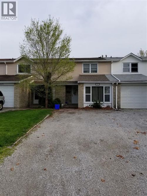 317 Somerset Cres, Sarnia, ON, N7S4E8 | Card Image