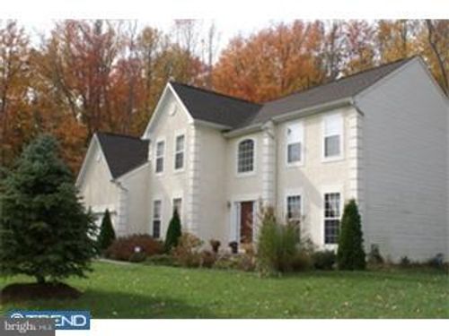 18 Stirling Dr, NEWARK, DE, 19702-2049 | Card Image