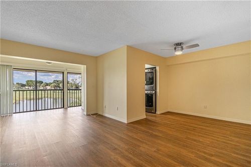 203-7410 Lake Breeze Dr, FORT MYERS, FL, 33907-8054 | Card Image
