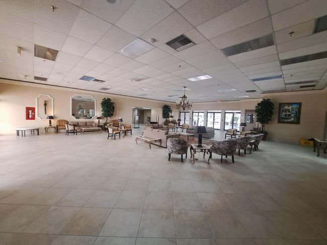 APT-204 - 7590 Tahiti Ln, Condo with 2 bedrooms, 2 bathrooms and null parking in Lake Worth FL | Image 23
