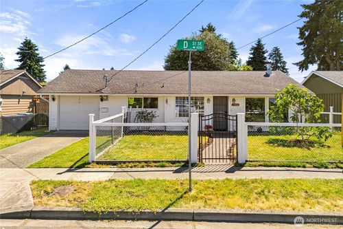 1000 D Street Se, Auburn, WA, 98002 | Card Image