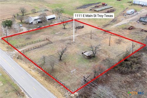 1111 E Main St, Troy, TX, 76579-2516 | Card Image