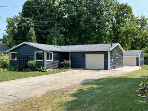 4225 Mona Park Road, Caledonia, WI, 53405 | Card Image