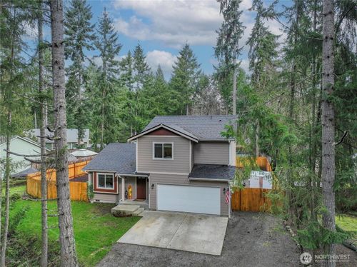 18204 E Clear Lake Blvd Se, Yelm, WA, 98597-8970 | Card Image