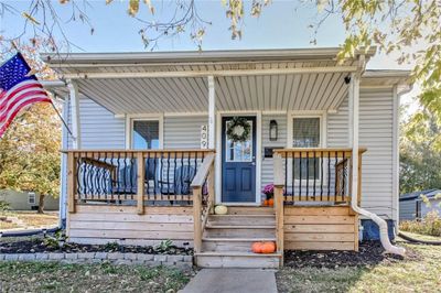 409 N Silver Street, House other with 2 bedrooms, 2 bathrooms and null parking in Paola KS | Image 2