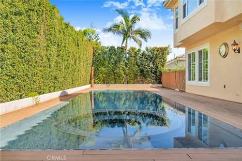 2463 Abadejo, La Verne, CA, 91750 | Card Image