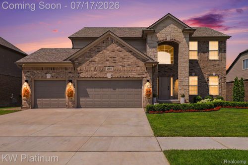 24515 Brookshire Dr, Macomb, MI, 48042-4733 | Card Image