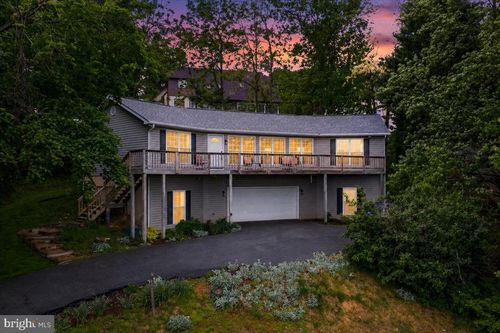 45 Carter Ln, Harpers Ferry, WV, 25425-6401 | Card Image