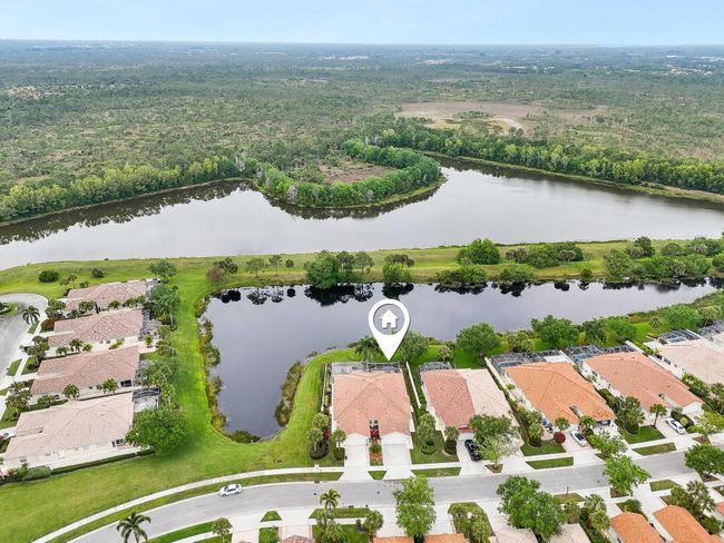 8136 Se Peppercorn Ct, House other with 3 bedrooms, 2 bathrooms and null parking in Hobe Sound FL | Image 44