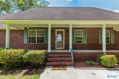 118 Little Lones Rd, Huntsville, AL, 35811-9739 | Card Image