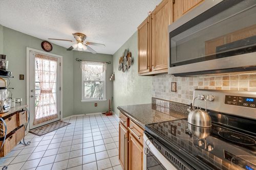 4212 Maryanne Place, Haltom City, TX, 76137 | Card Image
