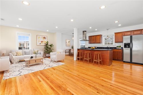 apt-6-58 Sutton St, Providence, RI, 02903-1494 | Card Image