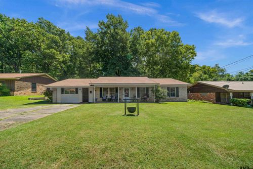221 Dayton St, Tyler, TX, 75702-4928 | Card Image