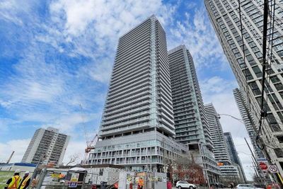 3615 - 195 Redpath Ave, Condo with 1 bedrooms, 1 bathrooms and null parking in Toronto ON | Image 2