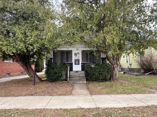 1007 Low St, Bloomington, IL, 61701-6496 | Card Image