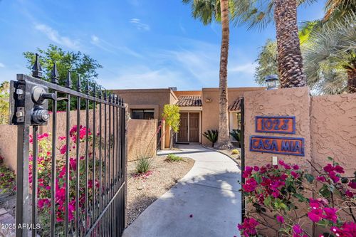 1023 E Sahuaro Dr, Phoenix, AZ, 85020-1140 | Card Image