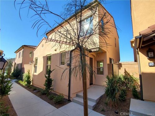 126 Messenger, Irvine, CA, 92618-1335 | Card Image